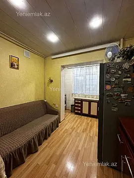 Satılır 3 otaqlı köhnə tikili 65 m²