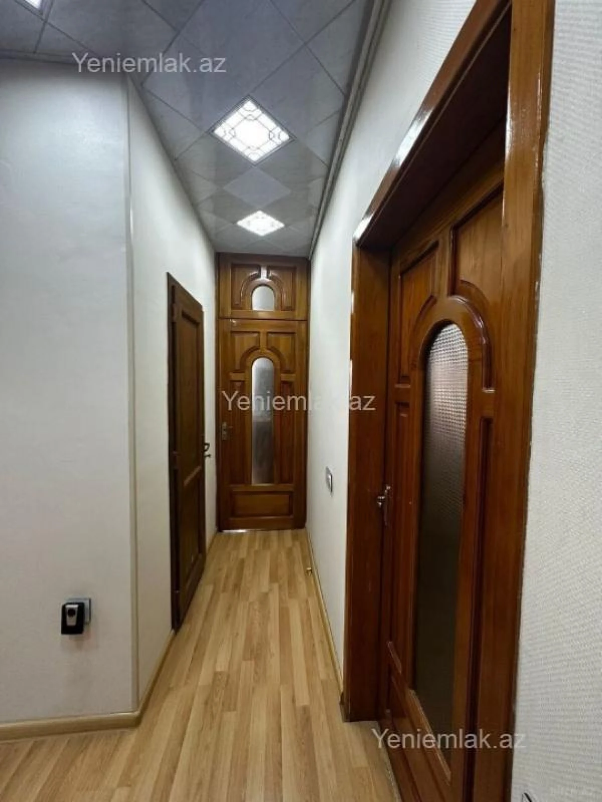 Satılır 3 otaqlı köhnə tikili 65 m²
