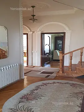 Satılır 6 otaqlı həyət evi 220 m²