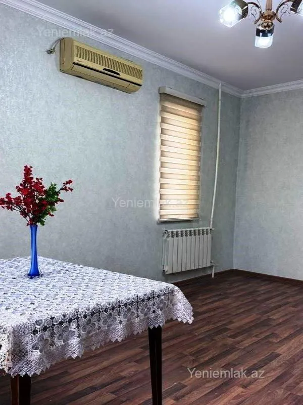 Satılır 2 otaqlı köhnə tikili 45 m²