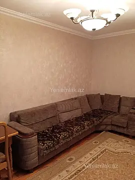 Satılır 4 otaqlı köhnə tikili 100 m²
