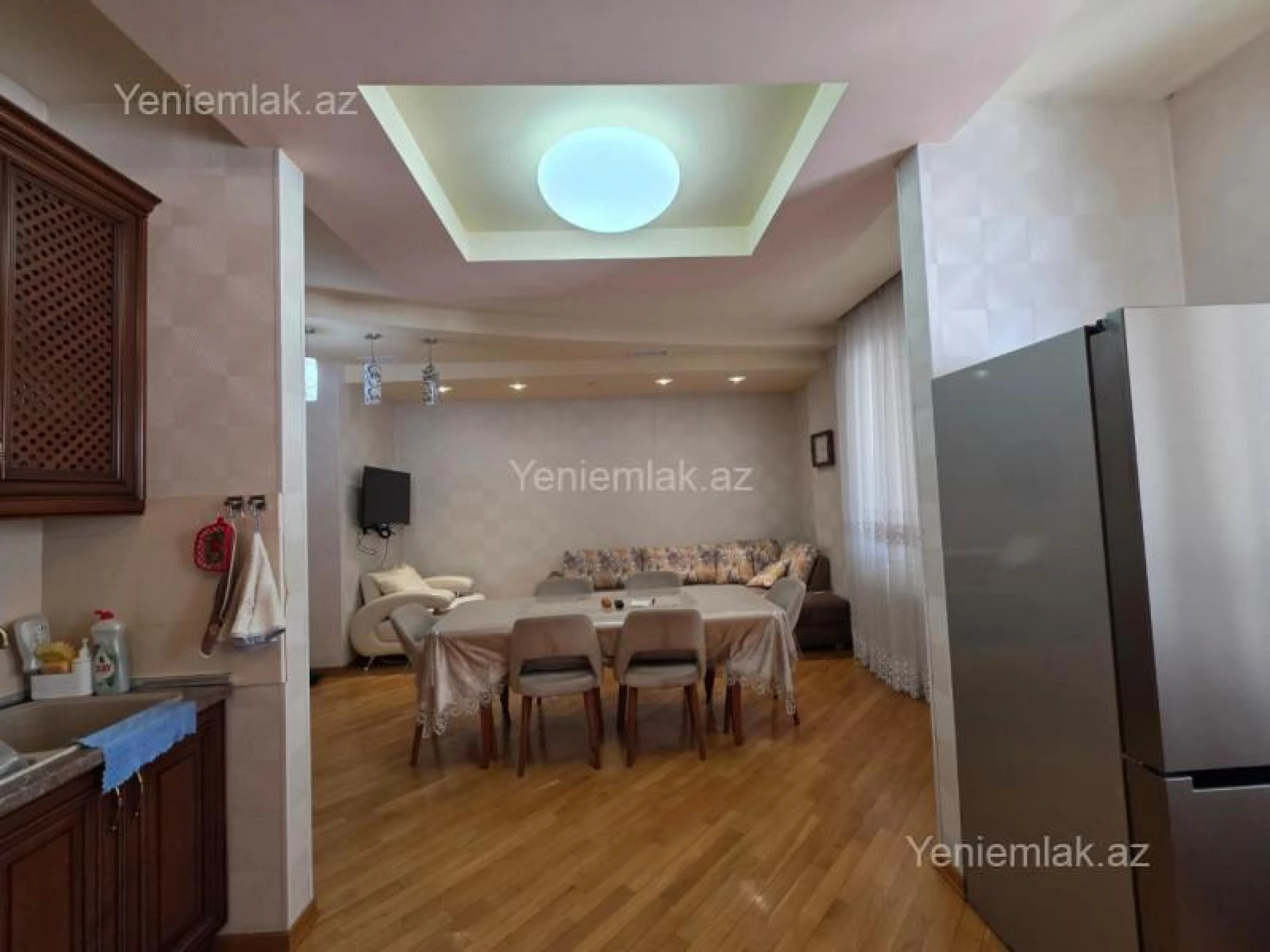 Satılır 7 otaqlı yeni tikili 350 m²