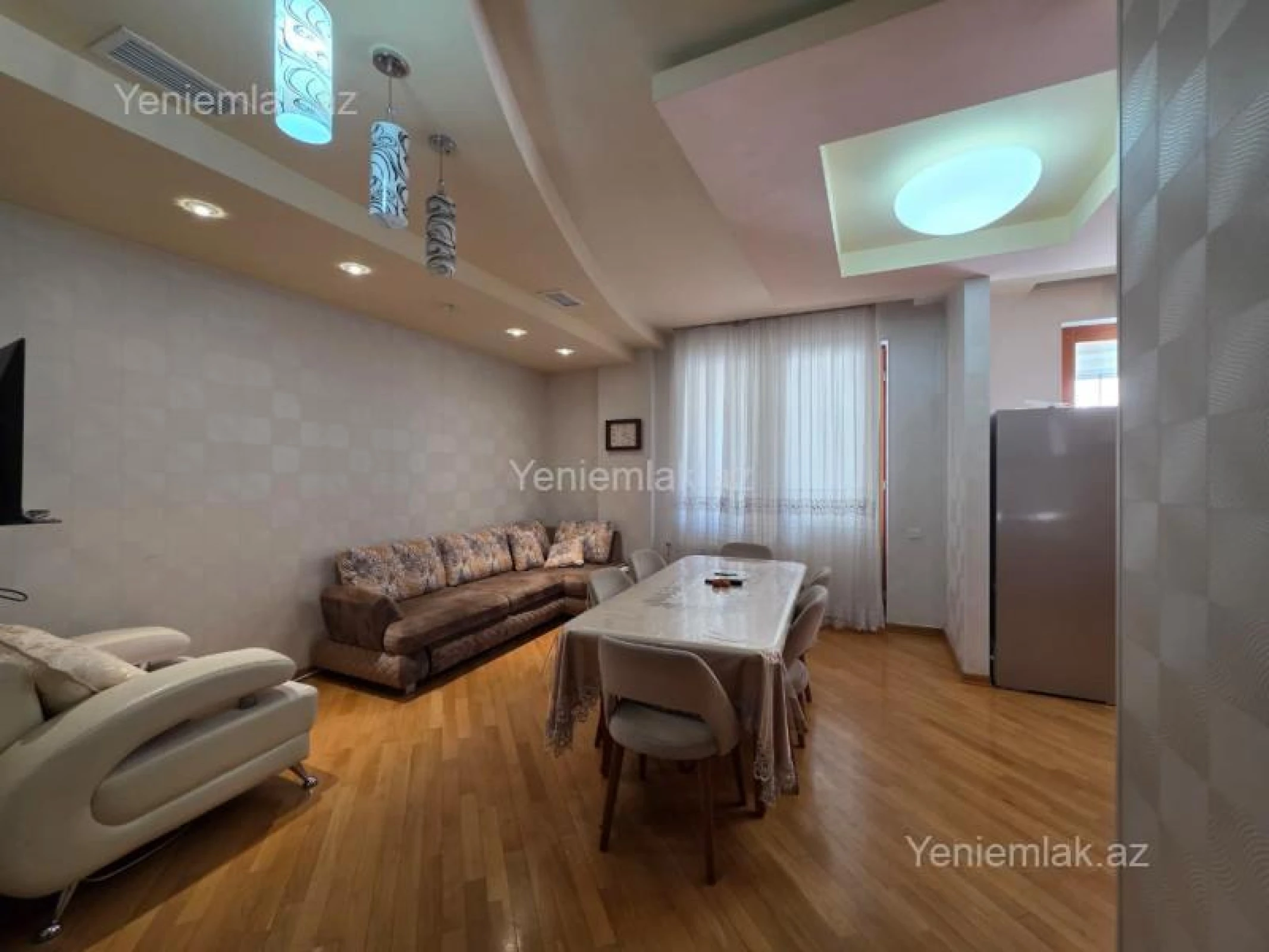 Satılır 7 otaqlı yeni tikili 350 m²