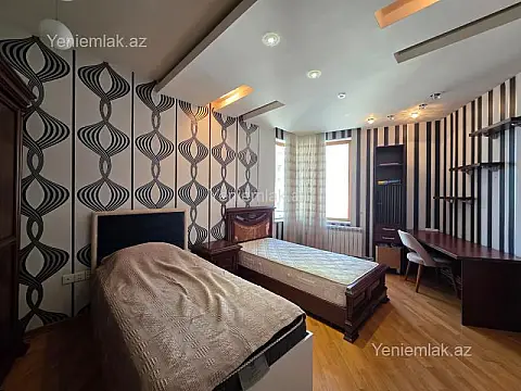 Satılır 7 otaqlı yeni tikili 350 m²