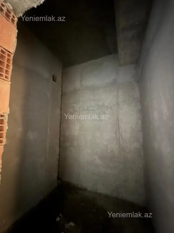 Satılır 2 otaqlı yeni tikili 60 m²