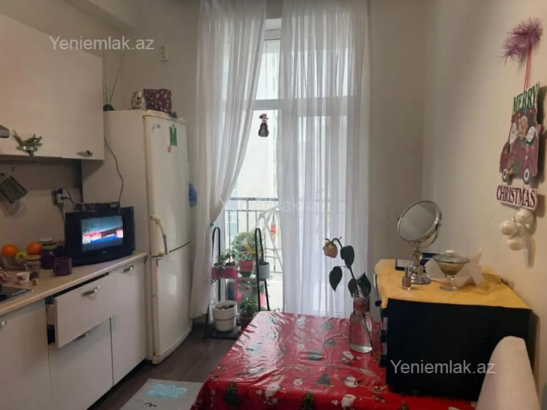 Satılır 2 otaqlı yeni tikili 63 m²