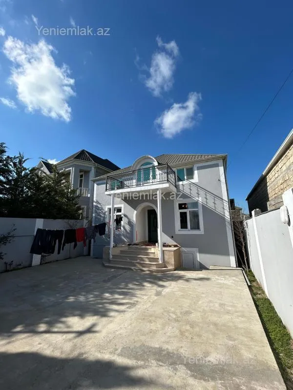 Satılır 5 otaqlı həyət evi 120 m²