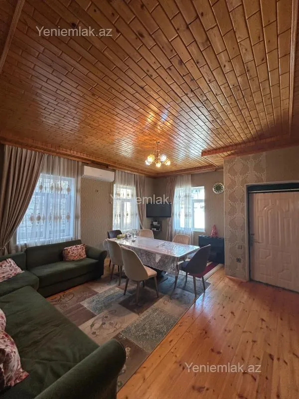 Satılır 5 otaqlı həyət evi 120 m²
