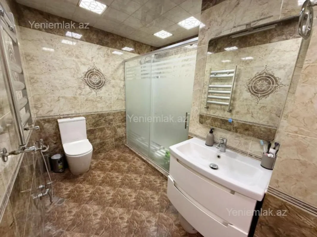 Satılır 2 otaqlı yeni tikili 88 m²