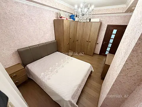 Satılır 2 otaqlı yeni tikili 88 m²