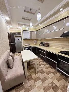 Satılır 2 otaqlı yeni tikili 88 m²