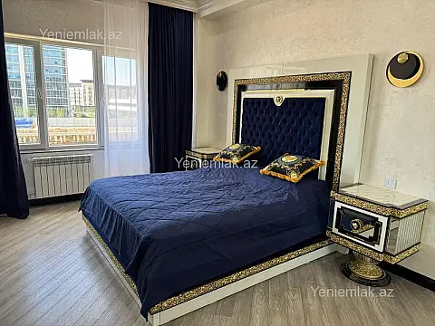 Satılır 3 otaqlı yeni tikili 140 m²