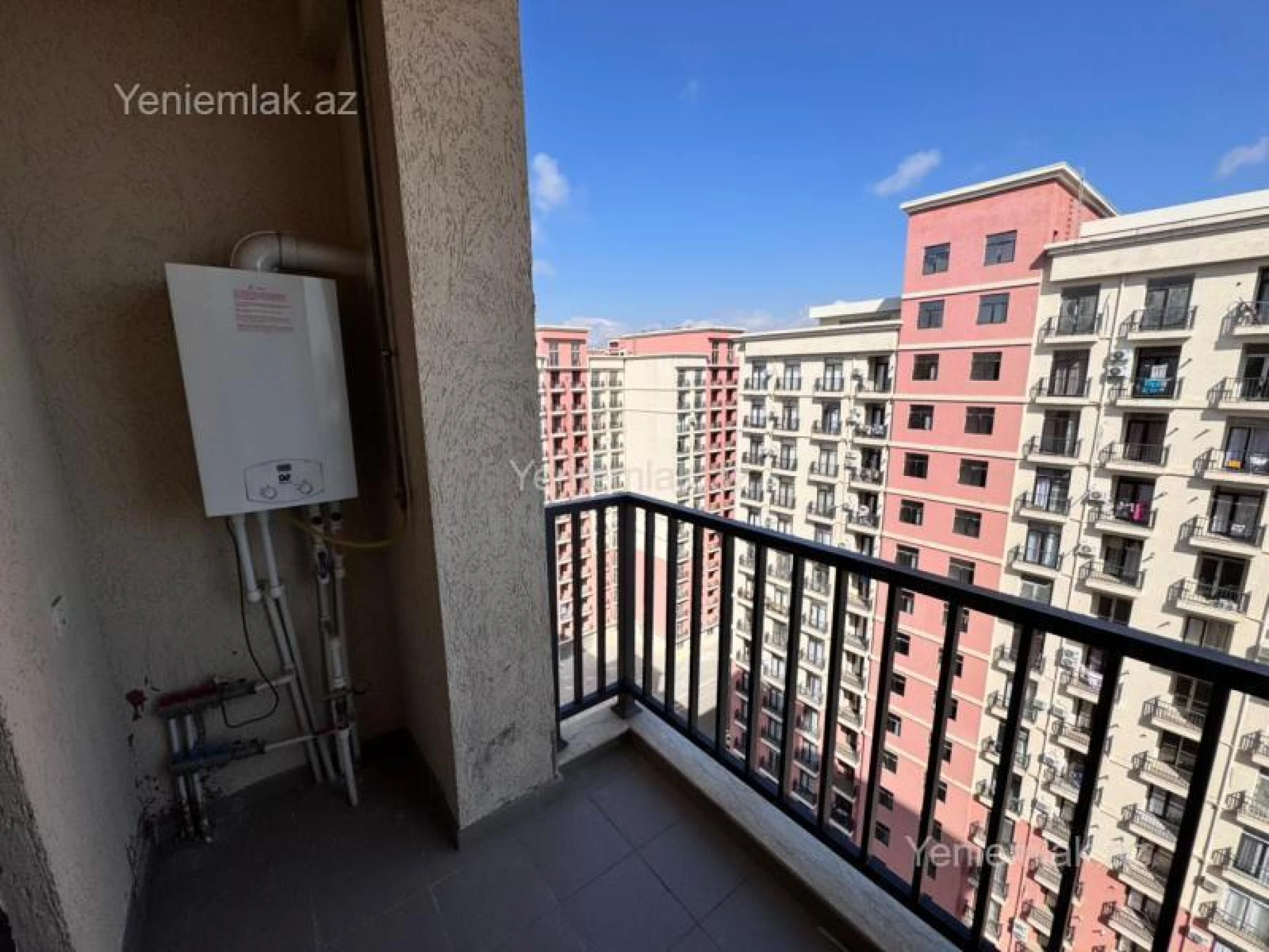 Satılır 2 otaqlı yeni tikili 68 m²