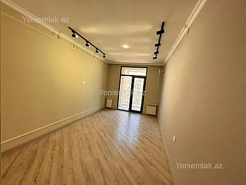 Satılır 2 otaqlı yeni tikili 68 m²