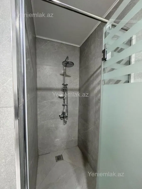 Satılır 2 otaqlı yeni tikili 68 m²