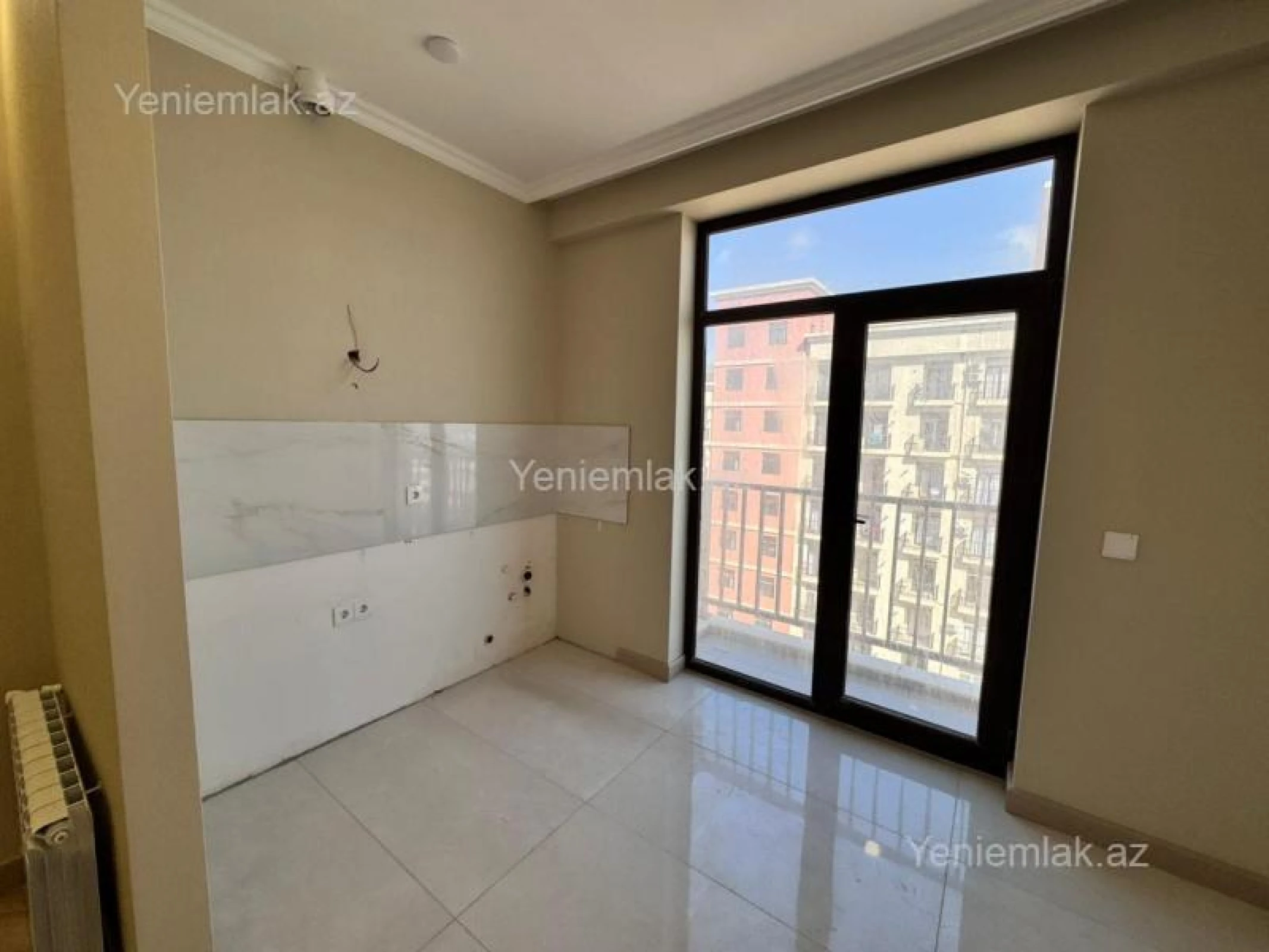 Satılır 2 otaqlı yeni tikili 68 m²