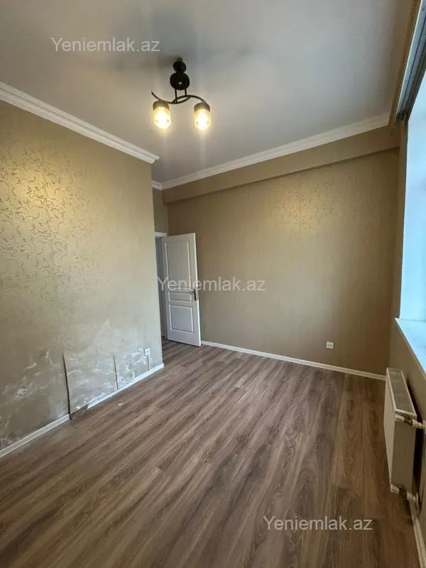 Satılır 2 otaqlı yeni tikili 65 m²