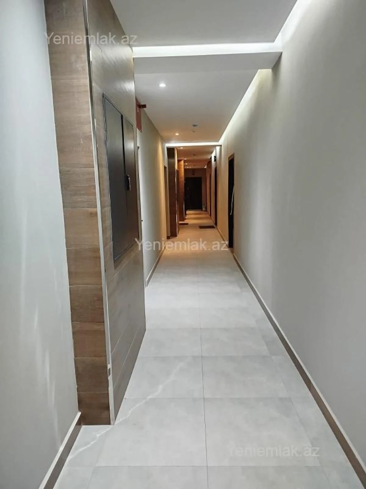 Satılır 2 otaqlı yeni tikili 55 m²