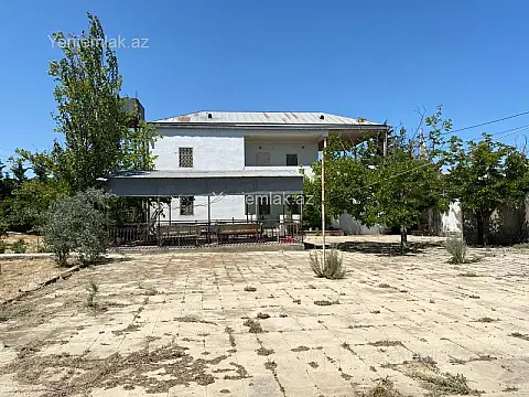 Satılır 5 otaqlı həyət evi 200 m² — Abşeron, Novxanı 5 otaq 200.00 m²