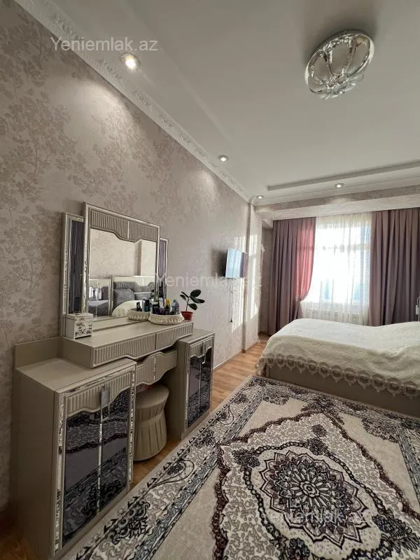 Satılır 2 otaqlı yeni tikili 65 m²