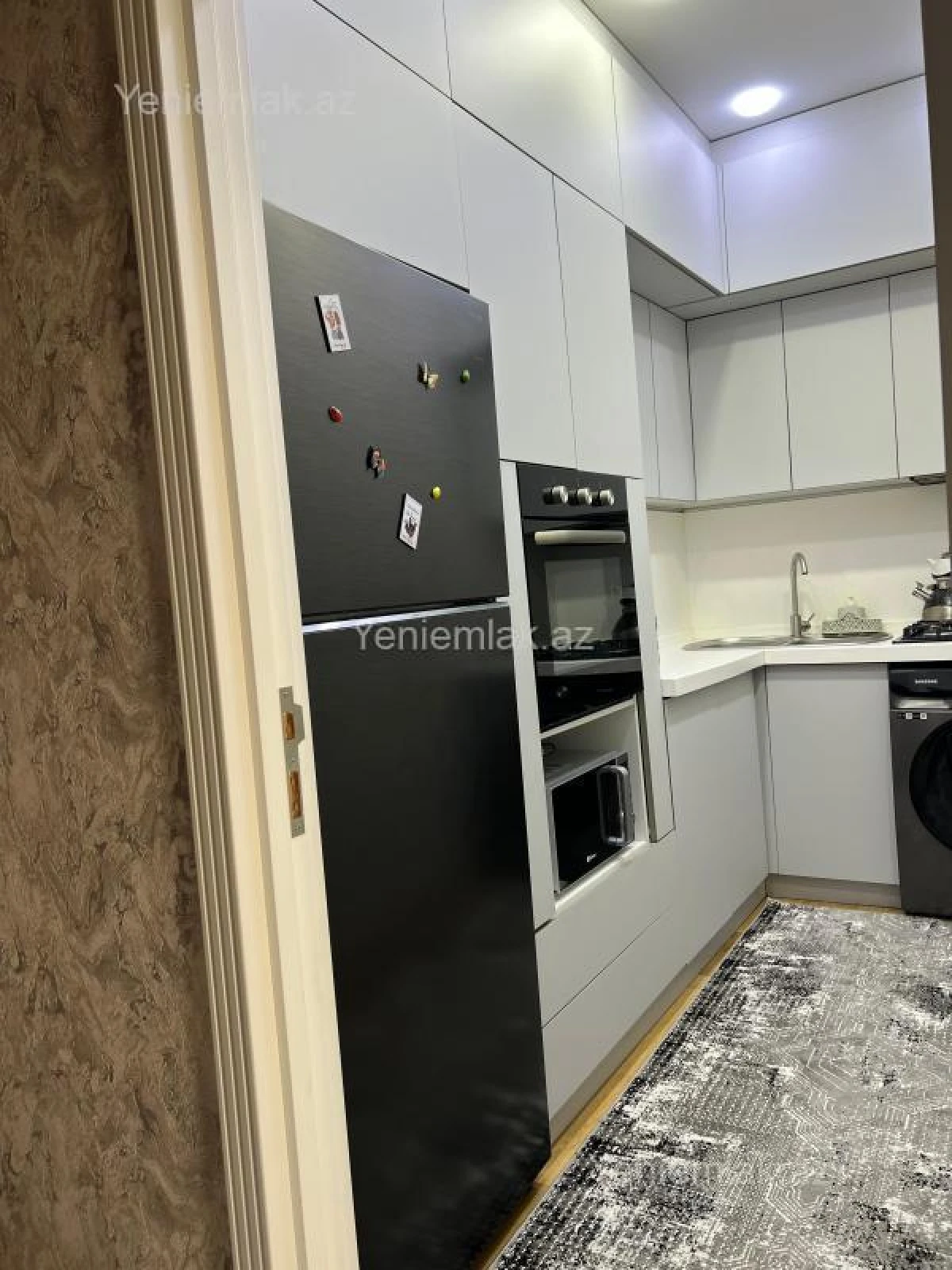 Satılır 2 otaqlı yeni tikili 65 m²