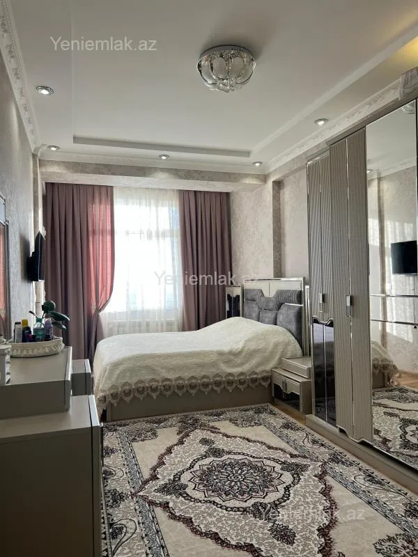 Satılır 2 otaqlı yeni tikili 65 m²