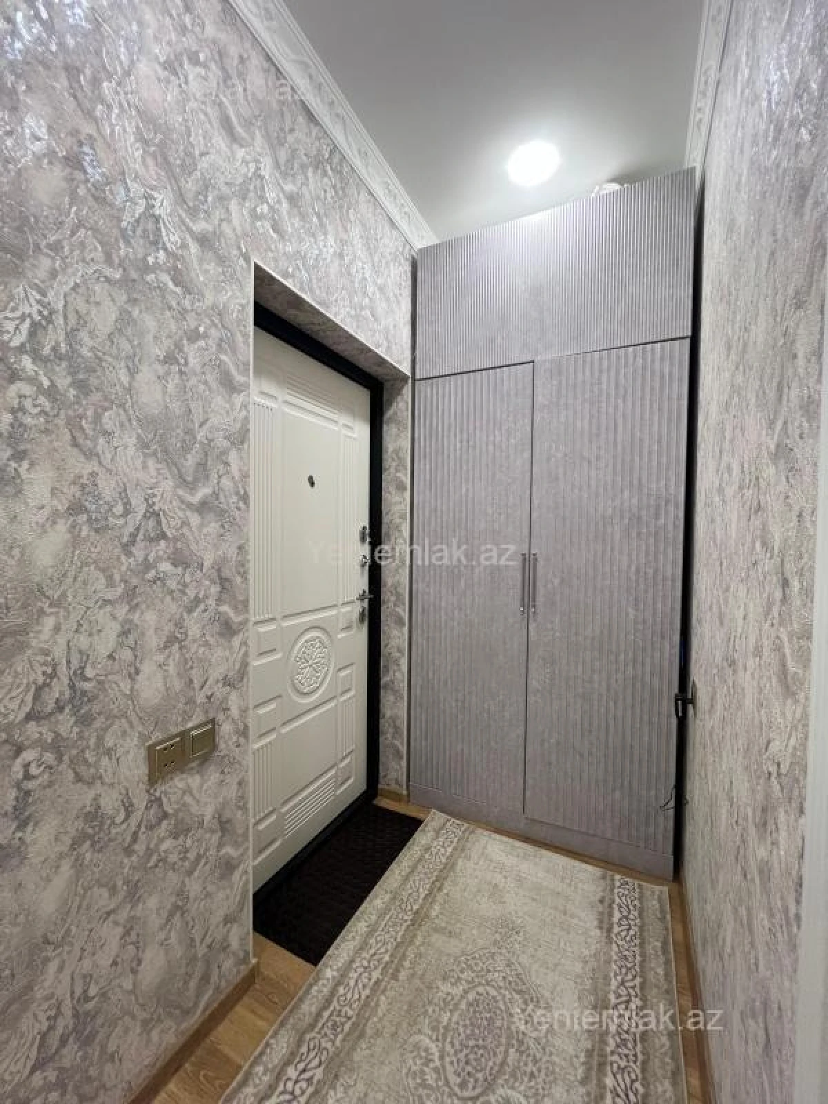 Satılır 2 otaqlı yeni tikili 65 m²