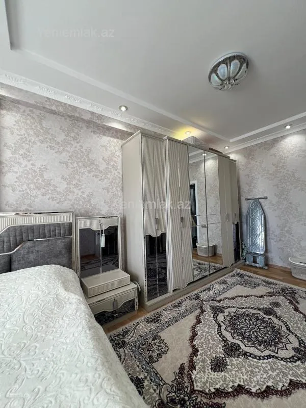 Satılır 2 otaqlı yeni tikili 65 m²