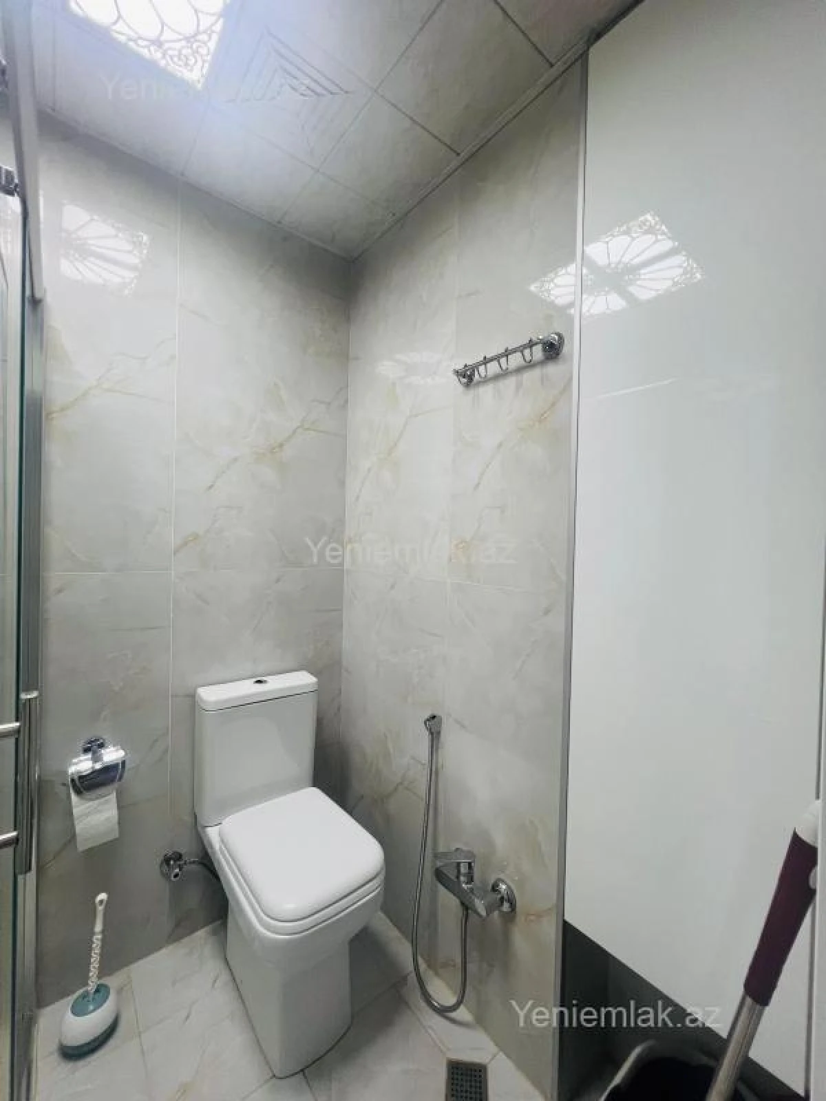 Satılır 2 otaqlı yeni tikili 65 m²