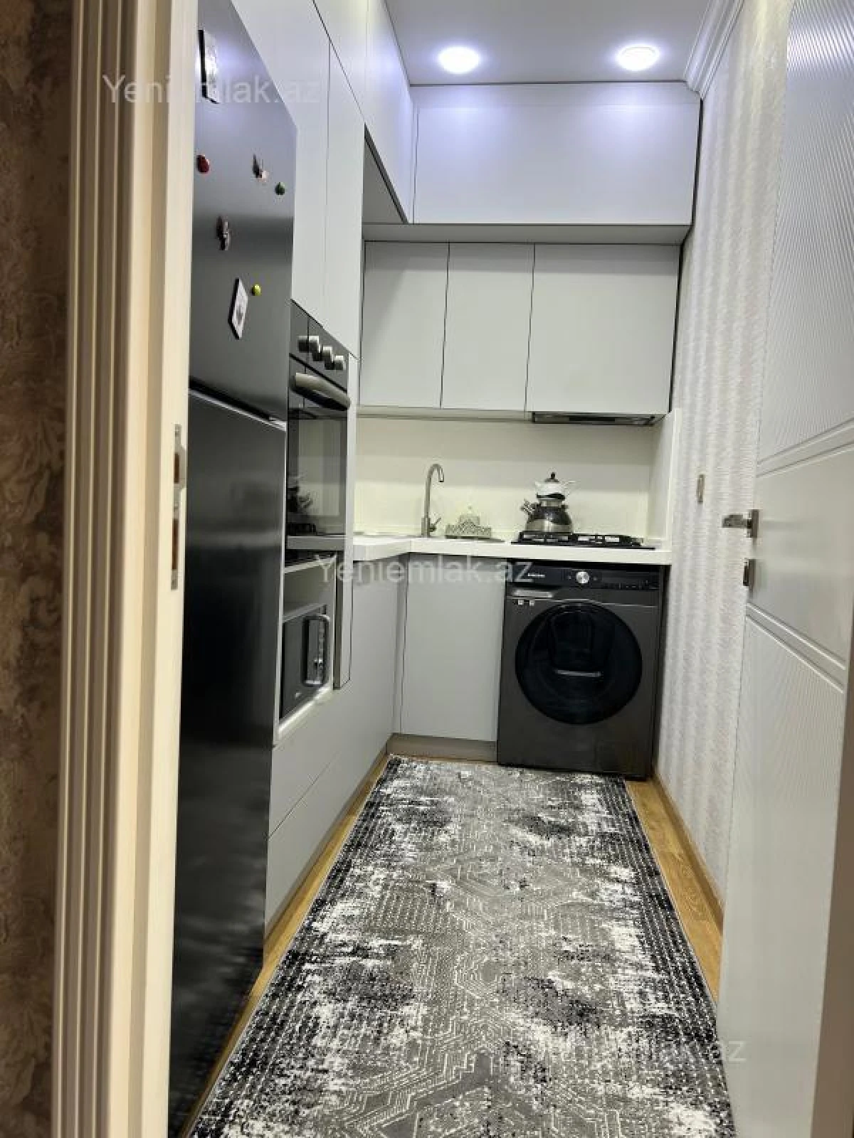 Satılır 2 otaqlı yeni tikili 65 m²