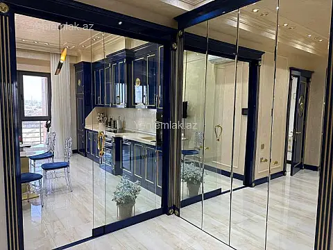 Satılır 3 otaqlı yeni tikili 120 m²