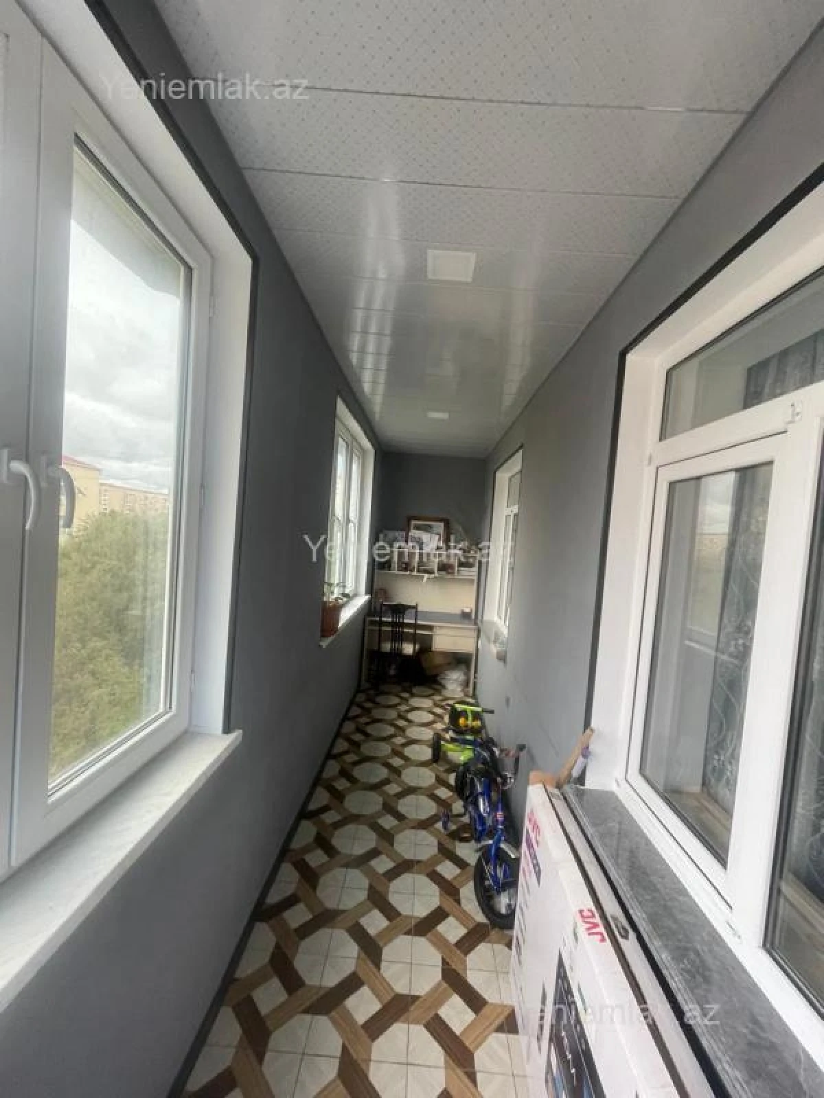 Satılır 3 otaqlı köhnə tikili 70 m²