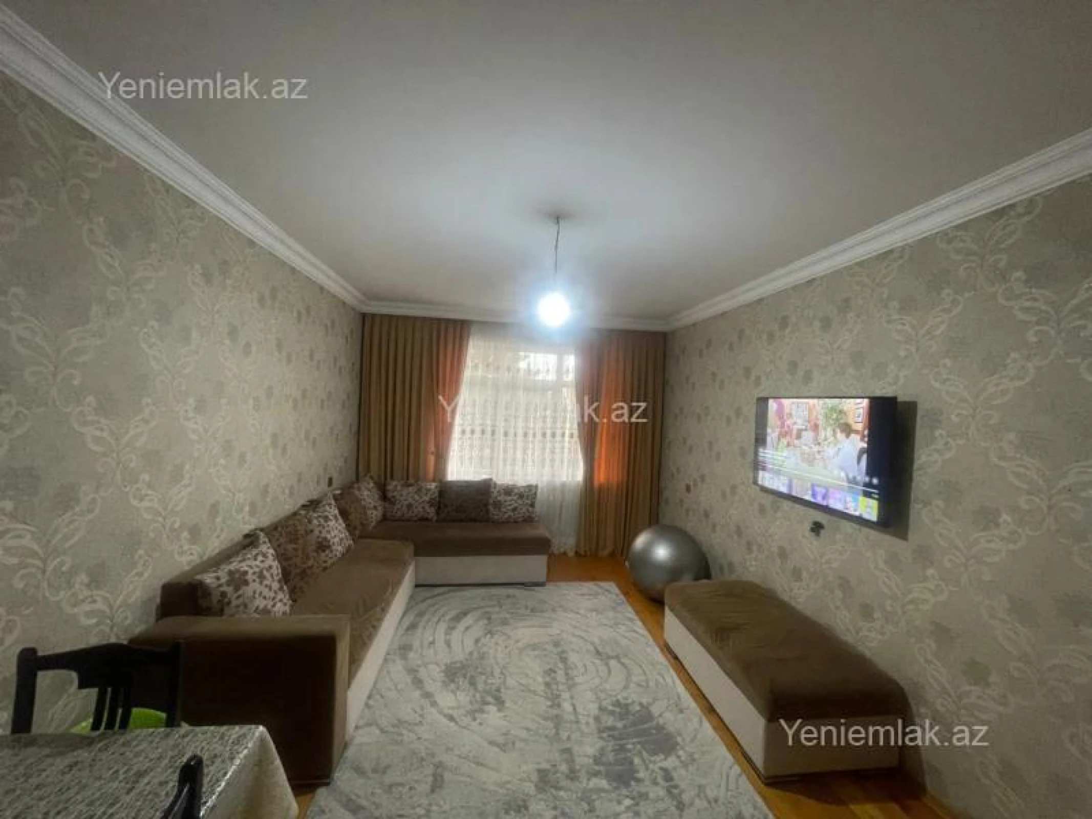 Satılır 3 otaqlı köhnə tikili 70 m²
