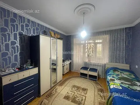 Satılır 3 otaqlı köhnə tikili 70 m²