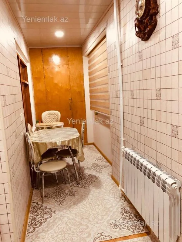 Satılır 3 otaqlı köhnə tikili 68 m²