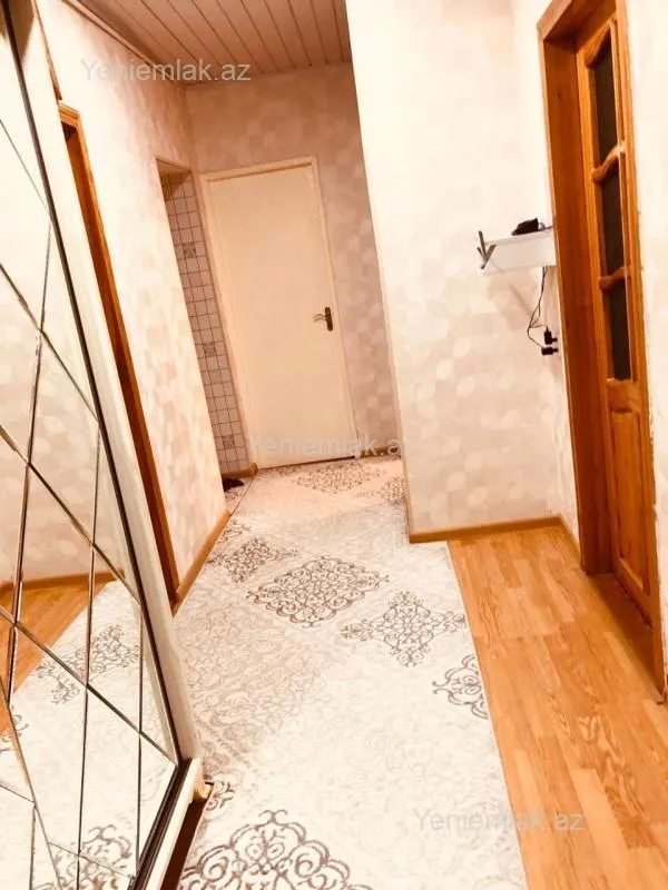Satılır 3 otaqlı köhnə tikili 68 m²