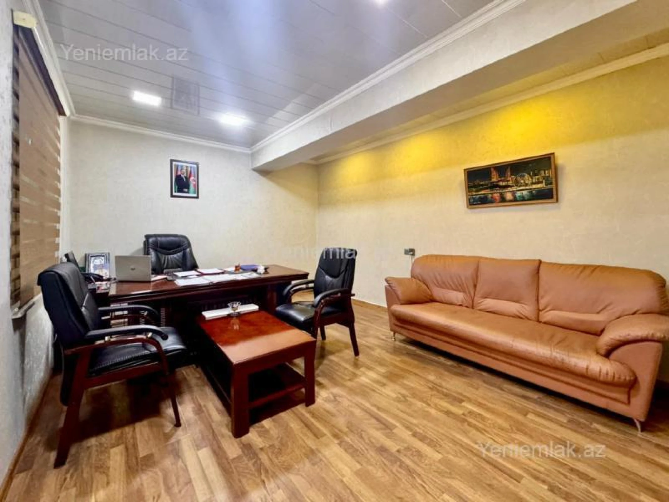 Satılır 5 otaqlı obyekt 380 m²
