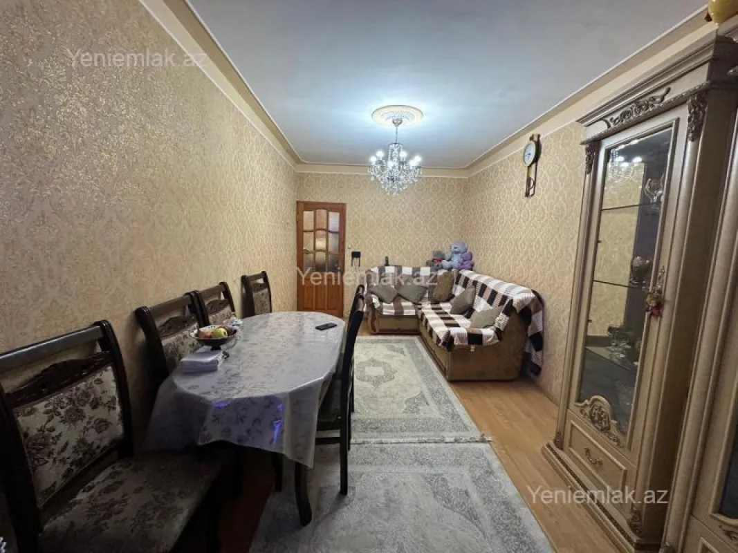 Satılır 2 otaqlı köhnə tikili 45 m²