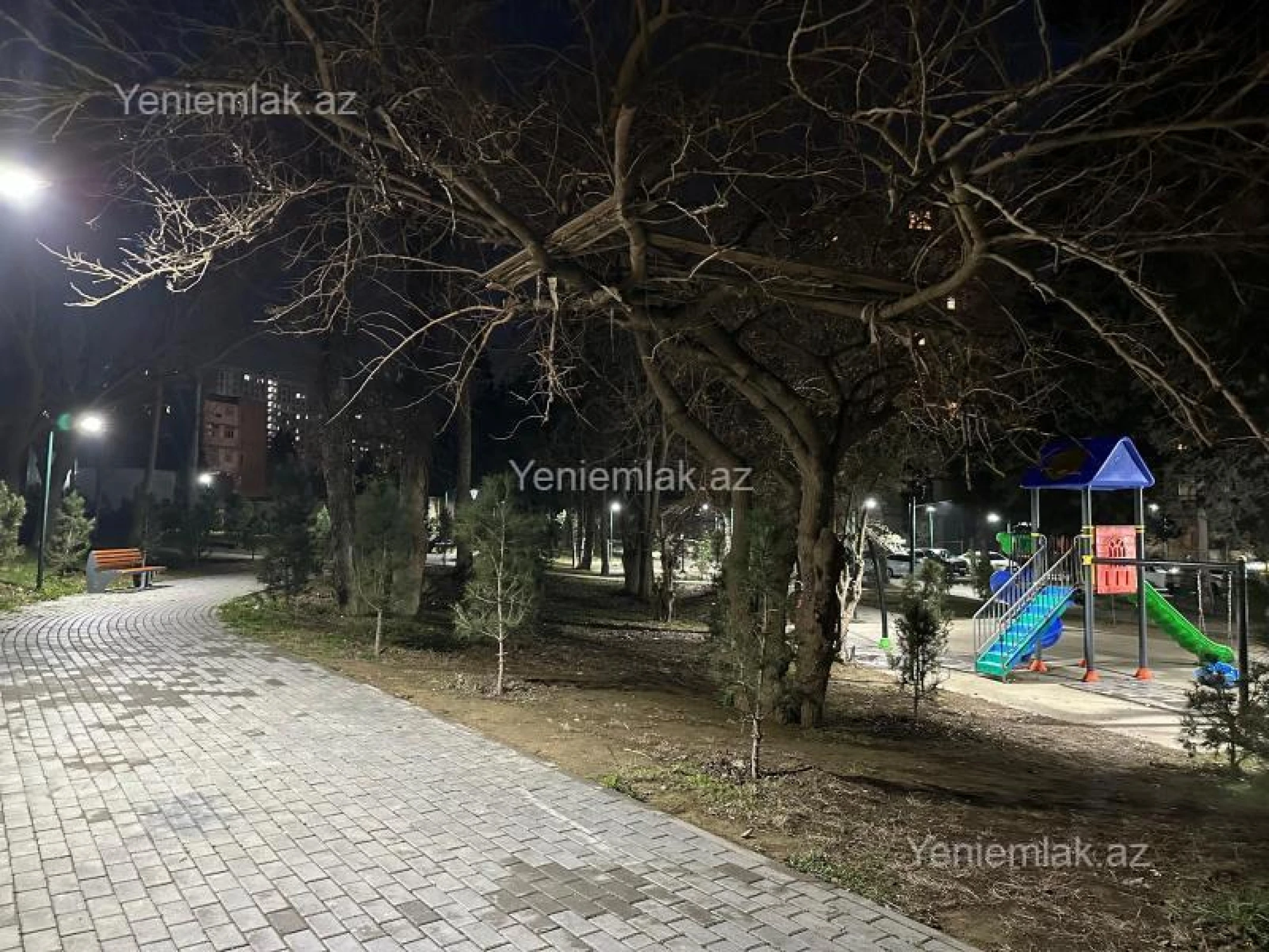 Satılır 2 otaqlı köhnə tikili 45 m²