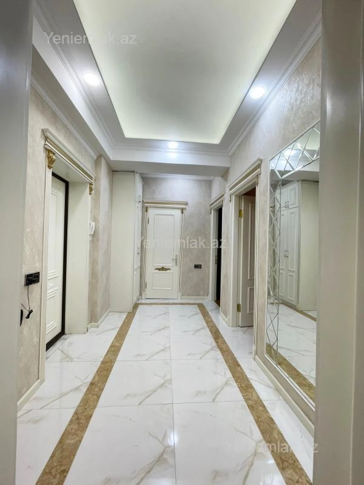 Satılır 2 otaqlı yeni tikili 101 m²