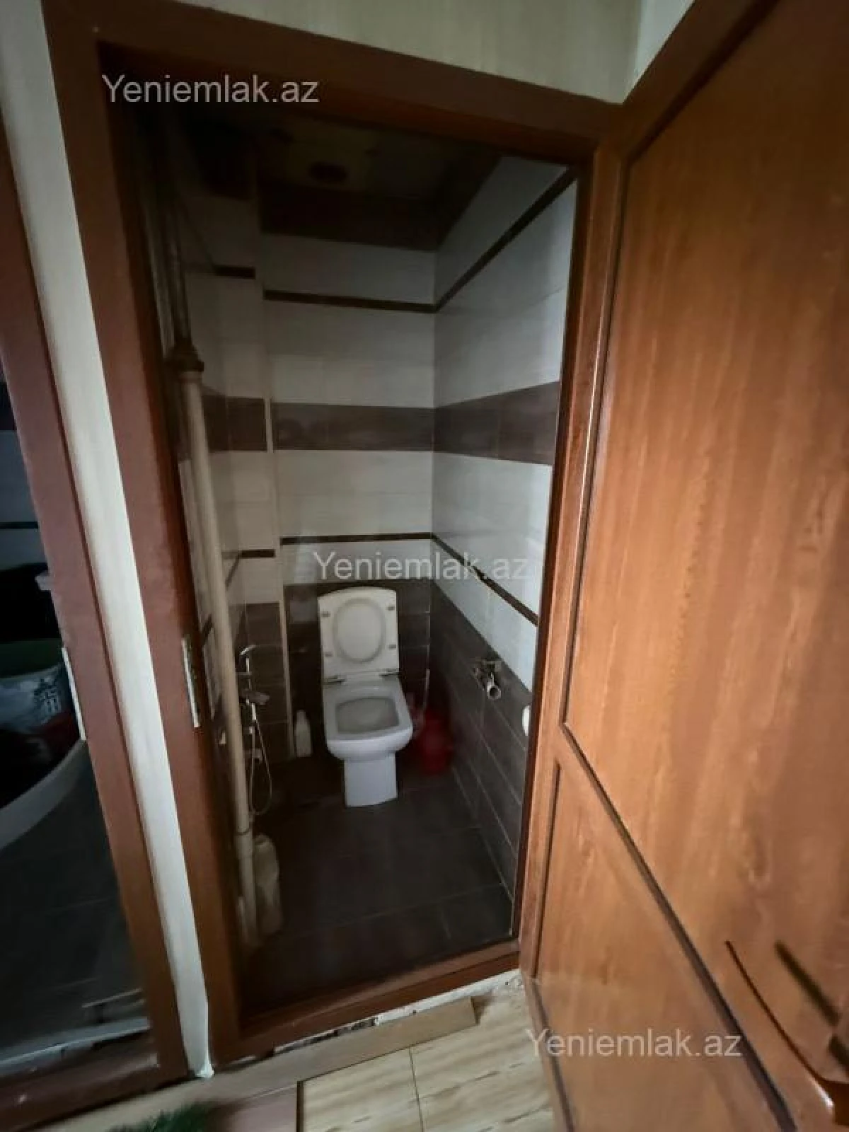 Satılır 3 otaqlı köhnə tikili 72 m²