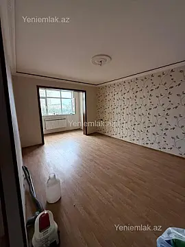 Satılır 3 otaqlı köhnə tikili 72 m² — Sumqayıt, 9-cu mikrorayon 3 otaq 72.00 m²