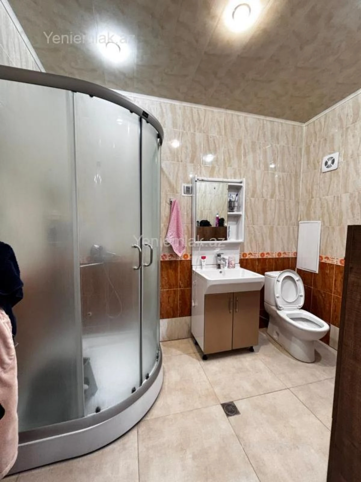 Satılır 4 otaqlı yeni tikili 150 m²