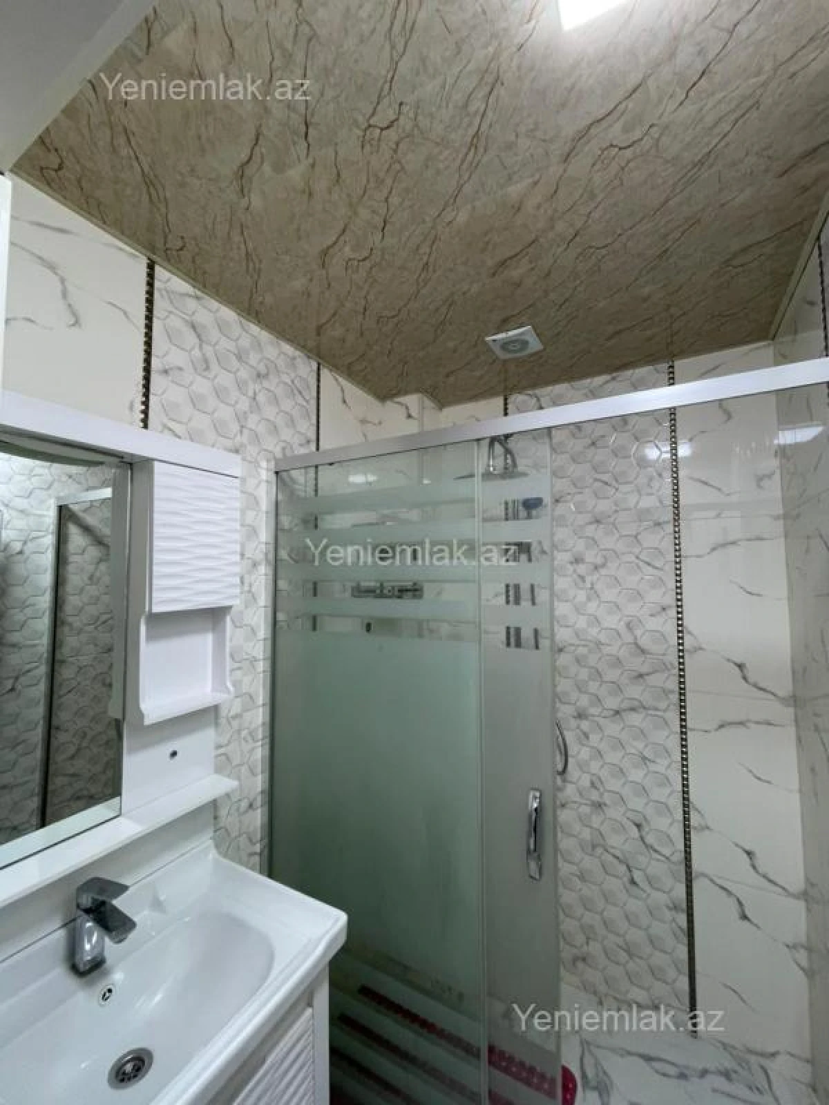 Satılır 3 otaqlı yeni tikili 57 m²