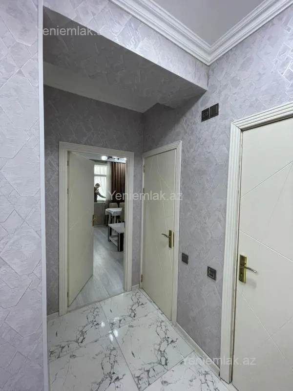 Satılır 3 otaqlı yeni tikili 57 m²