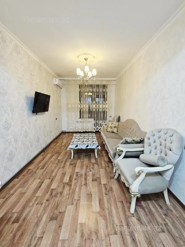 Satılır 3 otaqlı yeni tikili 72 m²
