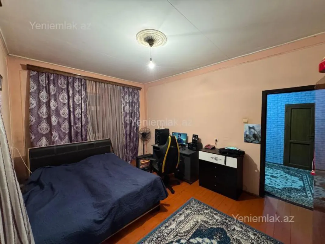 Satılır 3 otaqlı həyət evi 100 m²