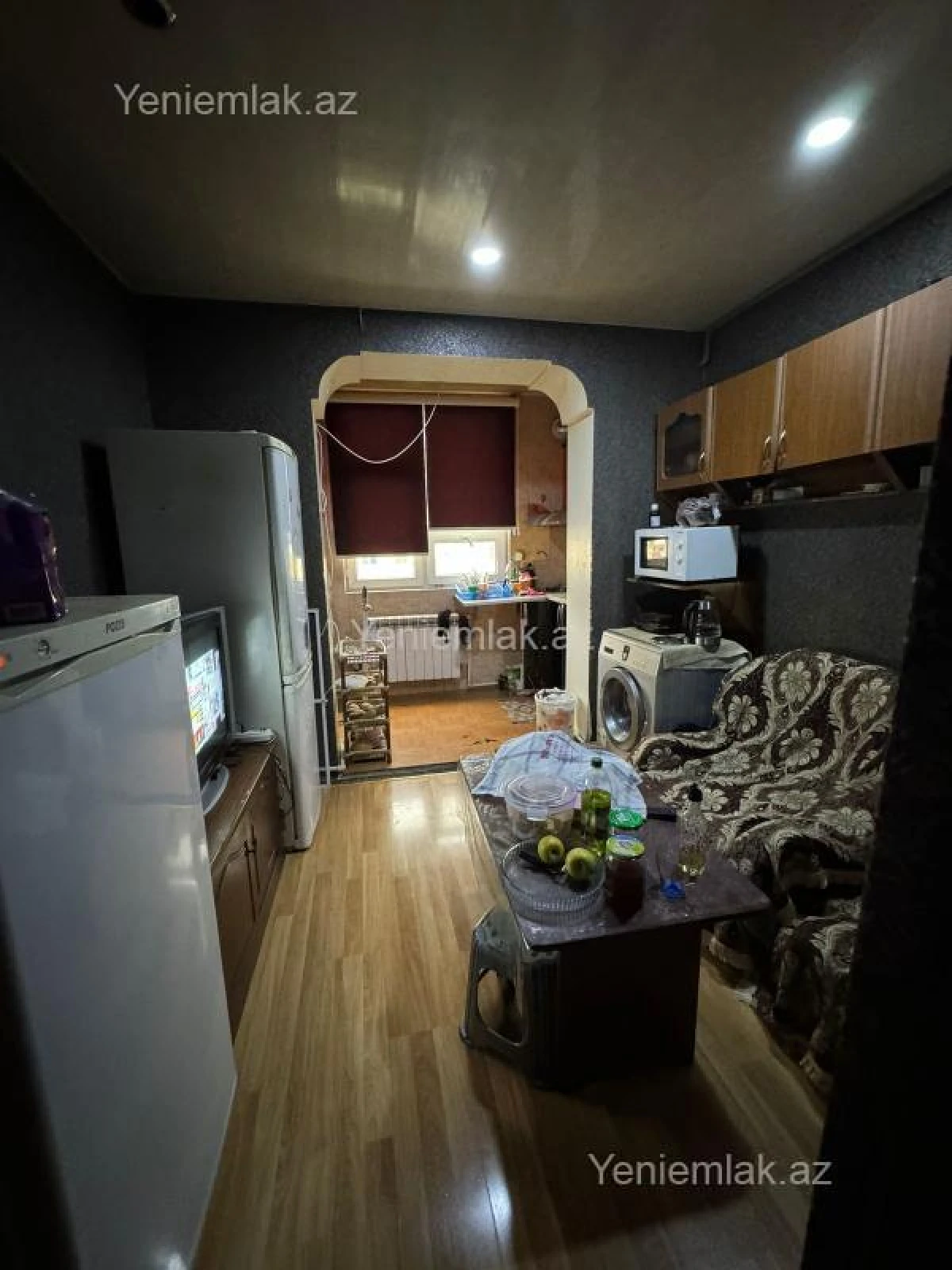 Satılır 3 otaqlı köhnə tikili 70 m²