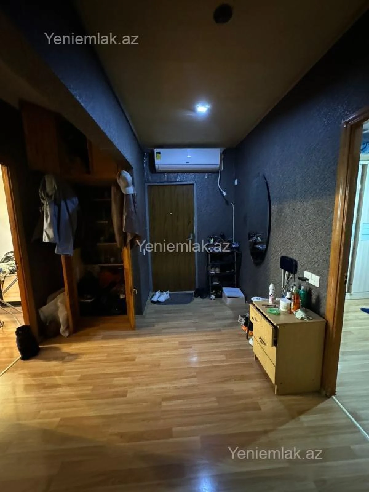 Satılır 3 otaqlı köhnə tikili 70 m²
