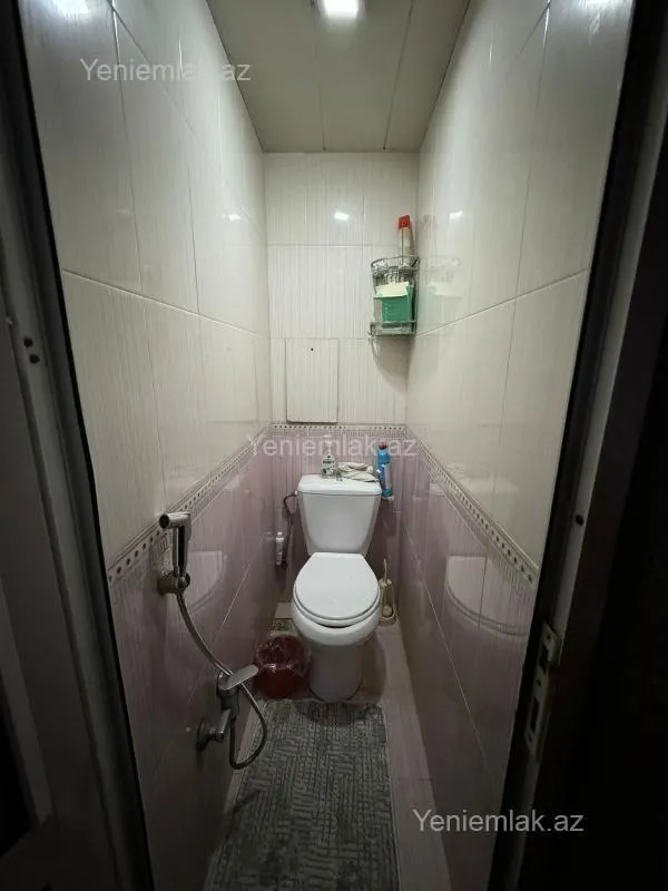 Satılır 3 otaqlı köhnə tikili 70 m²